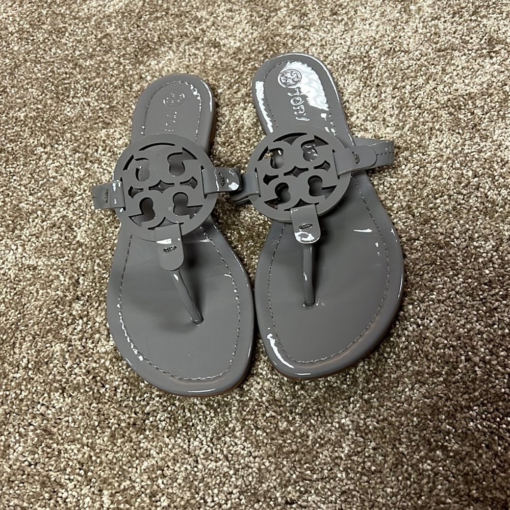 Tory Burch Miller in Patent Gray